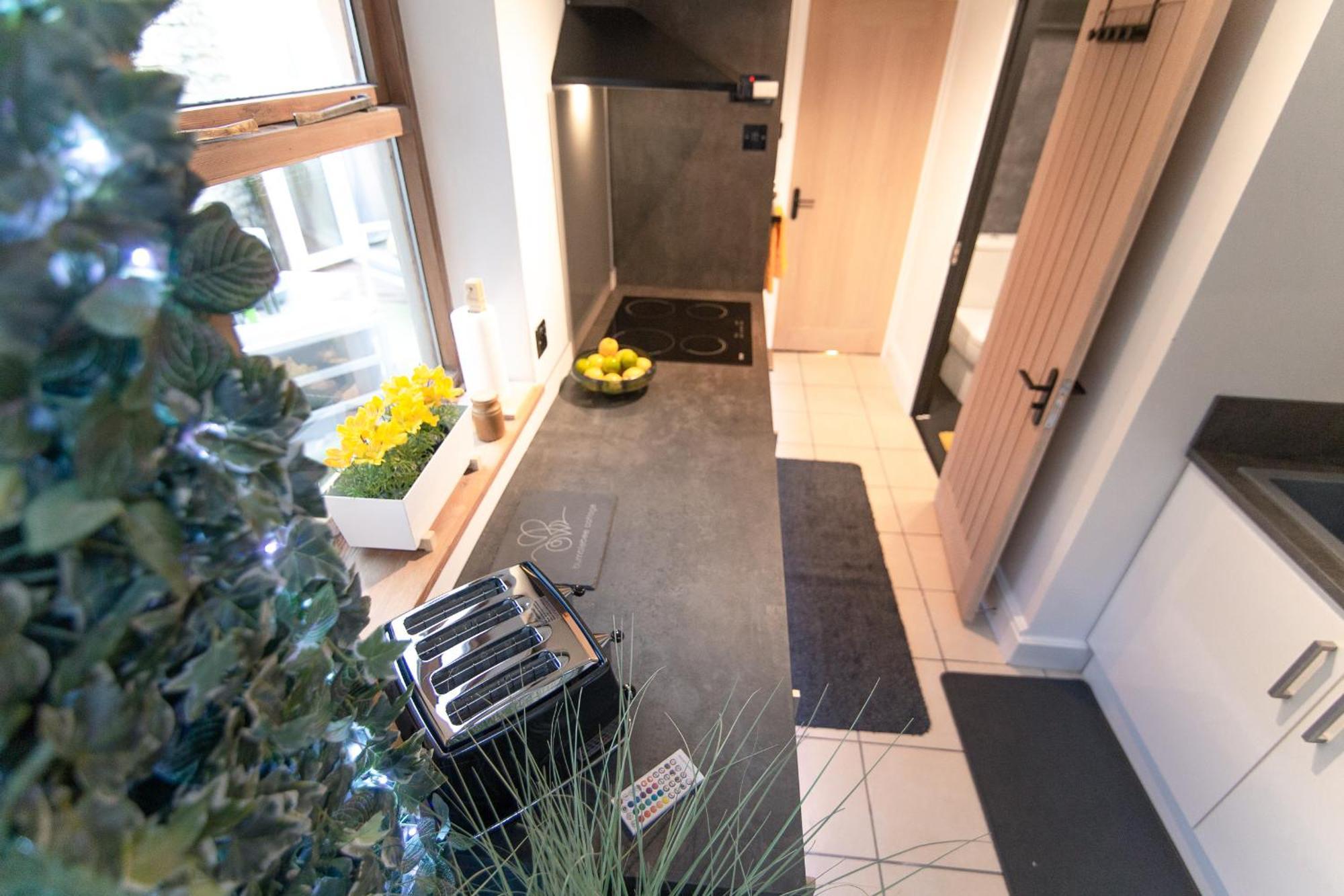 Luxury Bumblebee Cottage Frome Longleat Aqua Sana Bath Dog Freendly Екстер'єр фото
